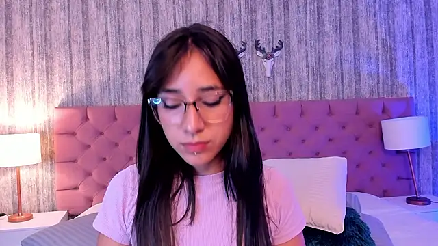 LiaaTurner's cam snapshot