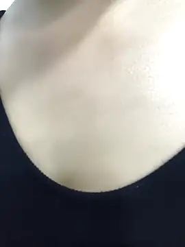 ALEJA__22's cam snapshot