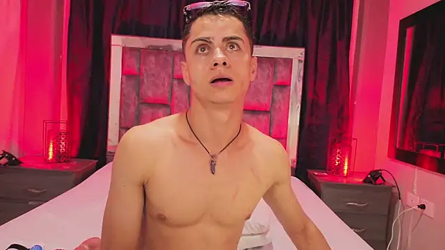 LeoMonnroe's cam snapshot