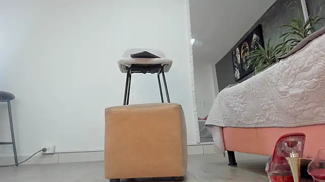 isa_lancaster live sex cam