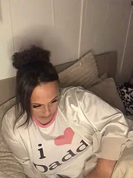 Welsh_Maya221x's cam snapshot