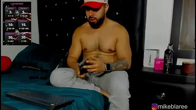 mikeblaree live sex cam
