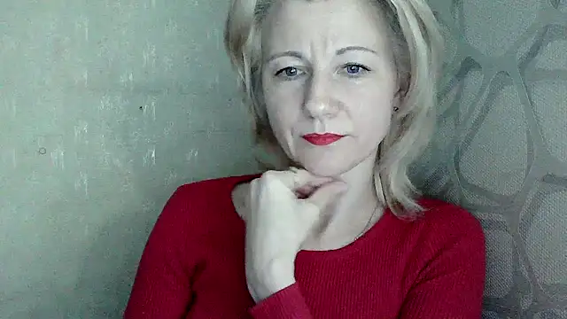 Kitti-Ellison's cam snapshot