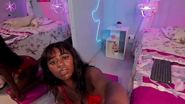 naomi_campell's cam snapshot