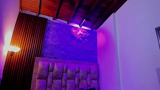 katy_giil_'s cam snapshot