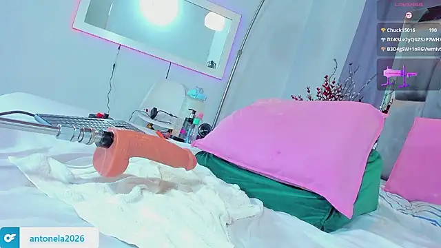 Antonellahorny69 live sex cam