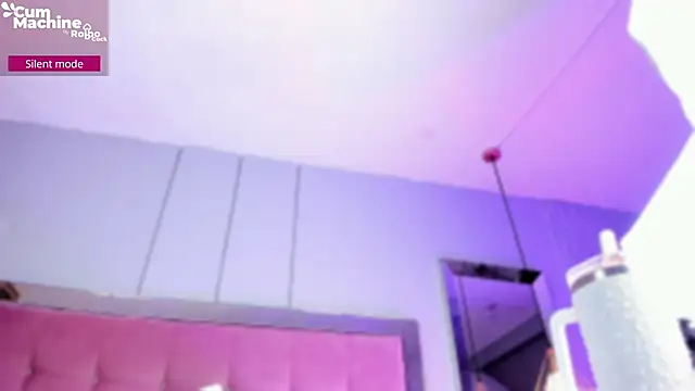 Ahincale's cam snapshot