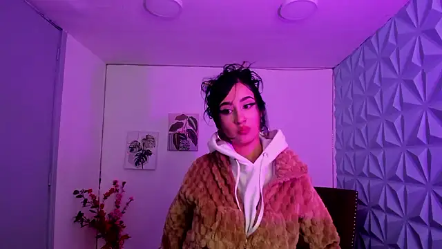 Layla_cg's cam snapshot