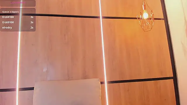 ashlyn_parker live sex cam