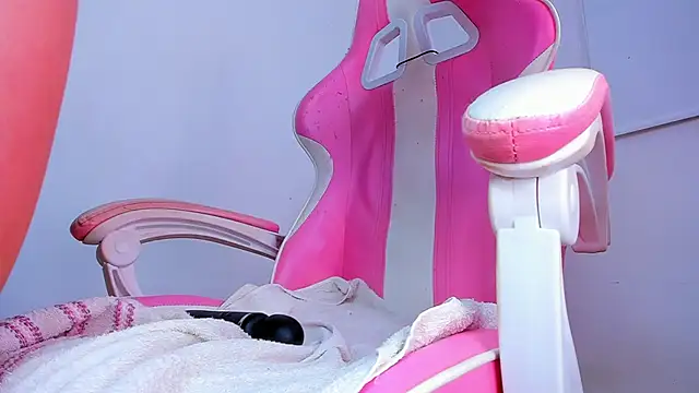 Ariana_f live sex cam