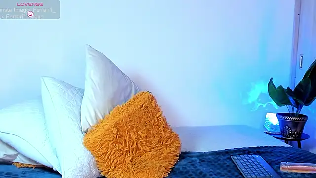 thiago_ferrari_ live sex cam