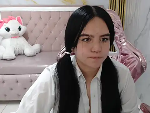 sarita_09_s's cam snapshot