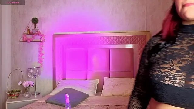 AlanaOdison's cam snapshot