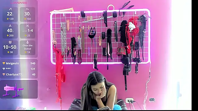 Mistress_Megan_BDSM live sex cam