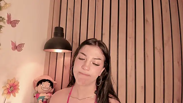 sofiesoft live sex cam