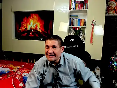 SpartacusDaddy48 live sex cam