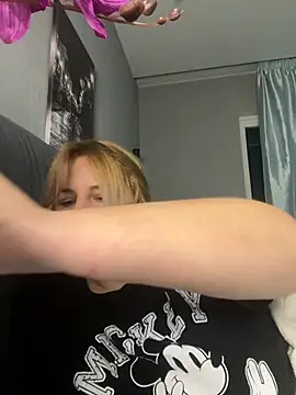 Passion-Blondy live sex cam