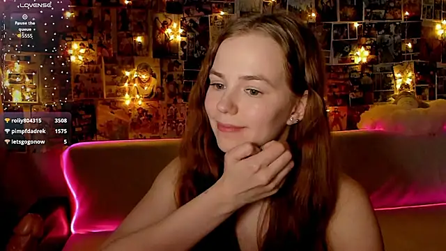 Fox_Lisa's cam snapshot