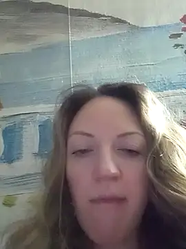 KattyLuuu's cam snapshot