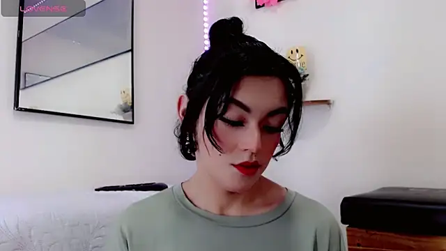 NathalialLooes live sex cam