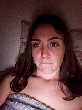 Ncfyv_ncyuhv's cam snapshot