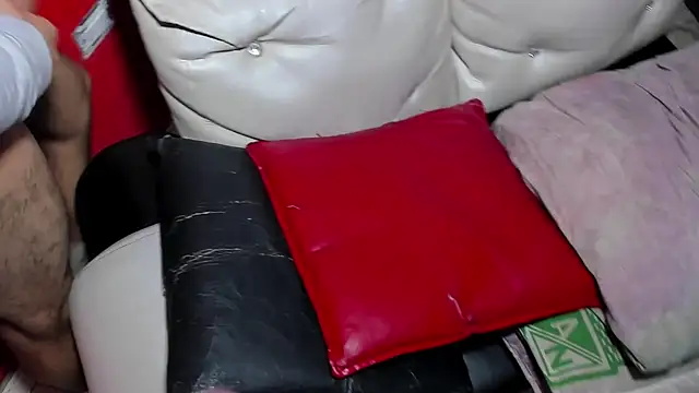 Blow2job-Lat live sex cam