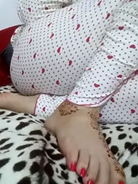 Bombamom's cam snapshot