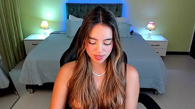 _Charlotte_evans_1's cam snapshot