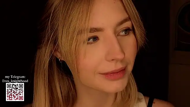 Sunshine_Angell's cam snapshot