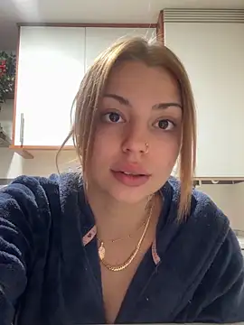 Noeliagglow live sex cam