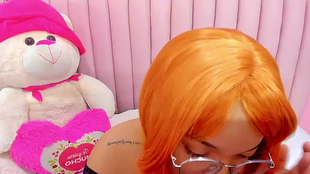 ISABELLA_020's cam snapshot