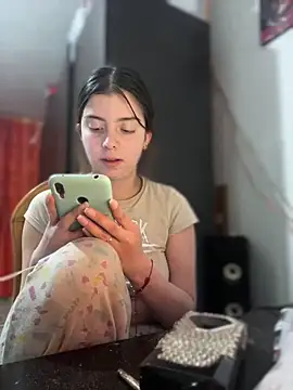 Cloew_Marz's cam snapshot