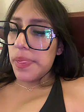 AleFantasy000001Peru's cam snapshot