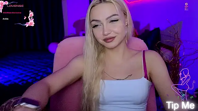 LinaLirian's cam snapshot