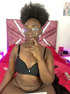 ZahhyGrey's cam snapshot