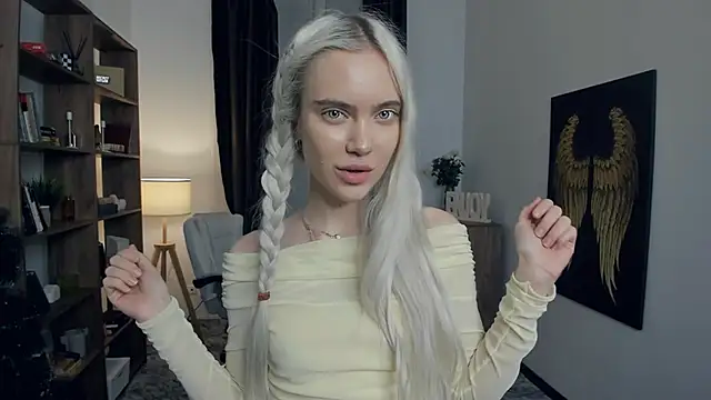 KristalCrowner's cam snapshot