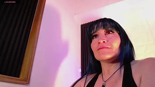 alicia_moom's cam snapshot