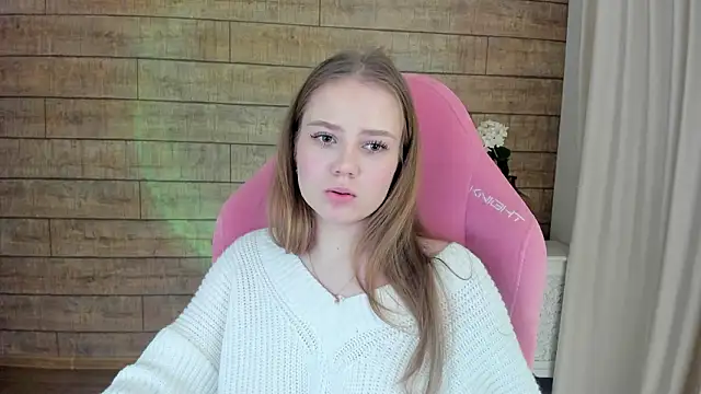 SelinSwarovski's cam snapshot