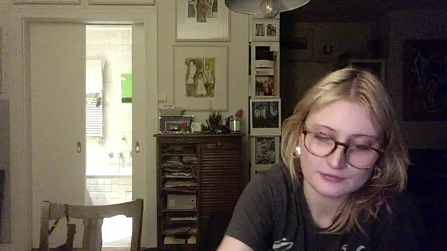 dirtyduo's cam snapshot