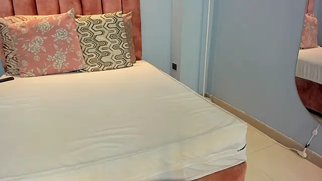 lou_rosse_'s cam snapshot