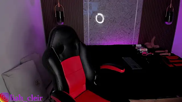 liah_cleir's cam snapshot