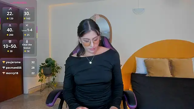 liaa_moretti_'s cam snapshot