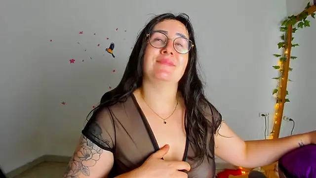 Susan_Foxx's cam snapshot