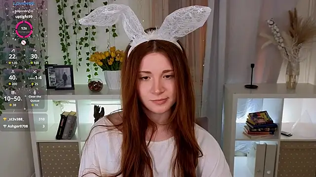 Freckle_Diyana's cam snapshot