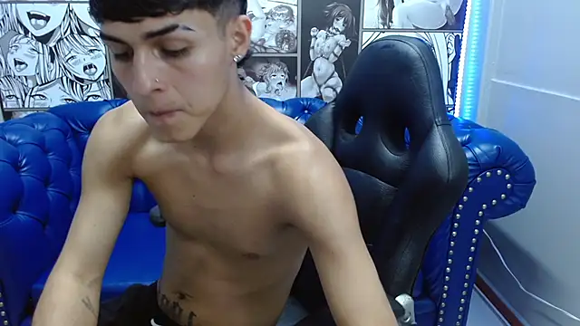 Ethan_Jamees live sex cam