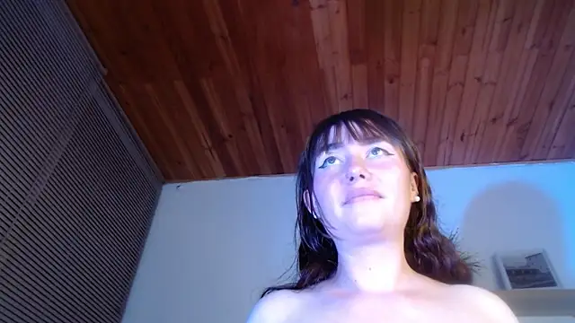 tiffanyrose03's cam snapshot