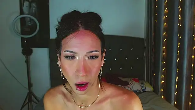 Kenisha_Sweet live sex cam