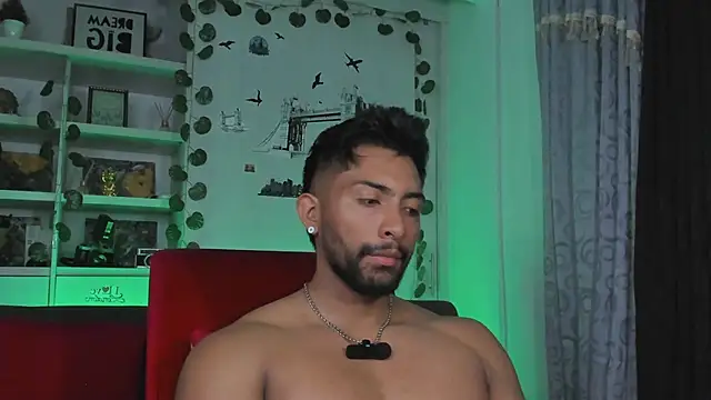 ryanboy30 live sex cam