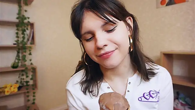 ZulaJagoe's cam snapshot