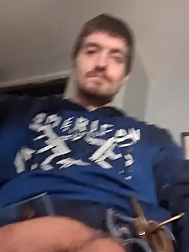 Tyhi222 live sex cam